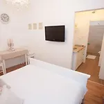 Ani Апартаменты *
